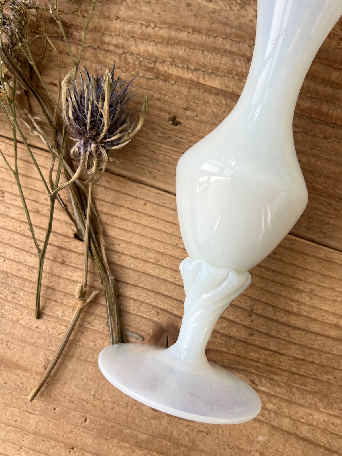 Opaline Glass Soliflore White Flower Vase 18cm｜ オパリンガラス ソリフロー ル ホワイト 一輪挿し