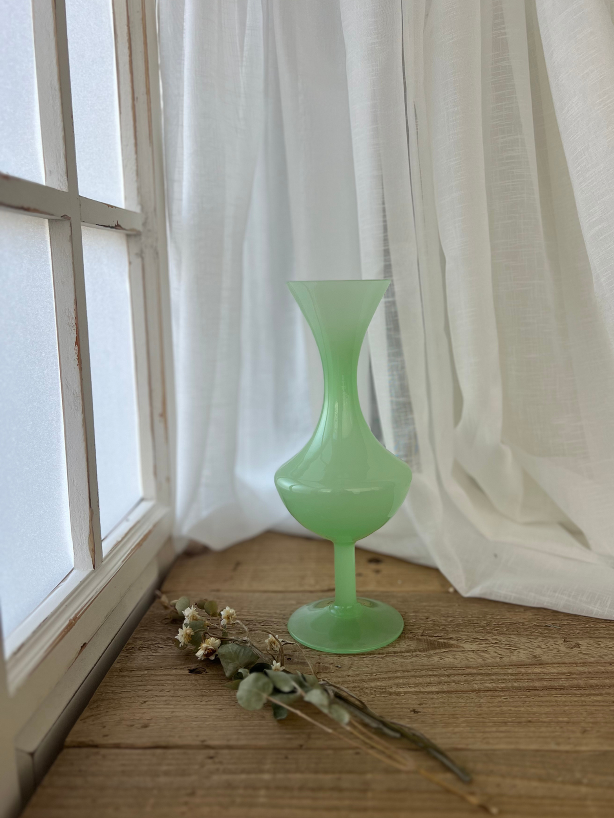 Opaline Glass  Green Flower Vase 24.5cm｜ オパリンガラス グリーン　花瓶　